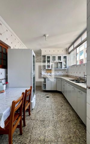 Apartamento para alugar com 201m², 3 quartos e 2 vagas Apartamento para alugar com 201m², 3 quartos e 2 vagasCozinha