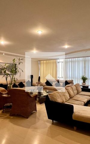 Apartamento para alugar com 201m², 3 quartos e 2 vagas Apartamento para alugar com 201m², 3 quartos e 2 vagasSala