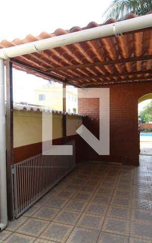 Casa à venda com 410m², 4 quartos e 5 vagasQuintal