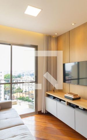 Apartamento à venda com 80m², 3 quartos e 1 vaga Apartamento à venda com 80m², 3 quartos e 1 vagaSala