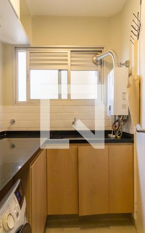 Apartamento à venda com 80m², 3 quartos e 1 vaga Apartamento à venda com 80m², 3 quartos e 1 vagaLavanderia