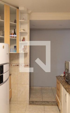 Casa à venda com 200m², 6 quartos e 2 vagasCozinha