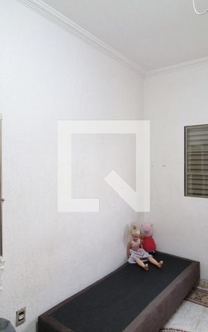 Casa à venda com 200m², 6 quartos e 2 vagasQuarto 1