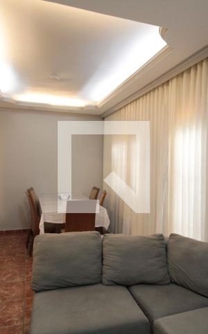 Casa à venda com 200m², 6 quartos e 2 vagasSala