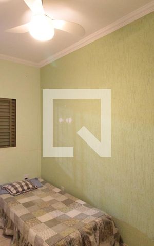 Casa à venda com 200m², 6 quartos e 2 vagasQuarto 2