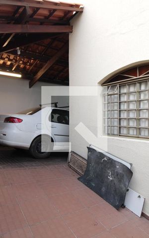 Casa à venda com 200m², 6 quartos e 2 vagasHall de Entrada