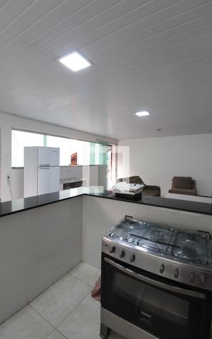 Casa à venda com 200m², 6 quartos e 2 vagasCasa 2 | Sala, Copa e Cozinha