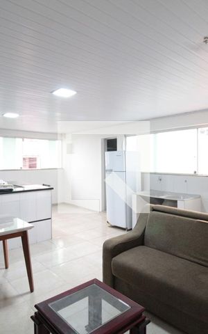 Casa à venda com 200m², 6 quartos e 2 vagasCasa 2 | Sala, Copa e Cozinha