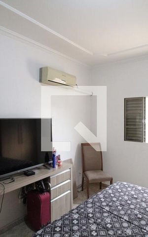 Casa à venda com 200m², 6 quartos e 2 vagasSuite