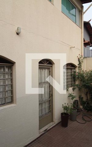 Casa à venda com 200m², 6 quartos e 2 vagasHall de Entrada