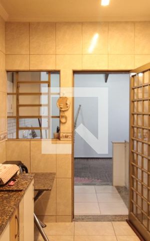 Casa à venda com 200m², 6 quartos e 2 vagasCozinha