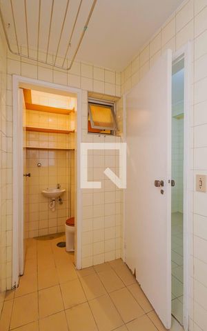 Apartamento à venda com 66m², 2 quartos e 1 vagaÁrea de Serviço