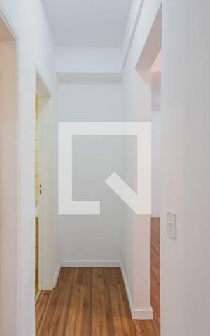Apartamento à venda com 66m², 2 quartos e 1 vagaCorredor