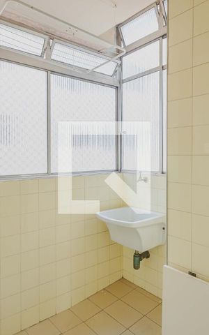 Apartamento à venda com 66m², 2 quartos e 1 vagaÁrea de Serviço
