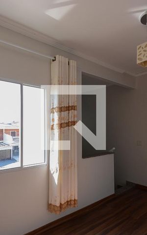 Casa à venda com 210m², 4 quartos e 5 vagasAcesso aos quartos