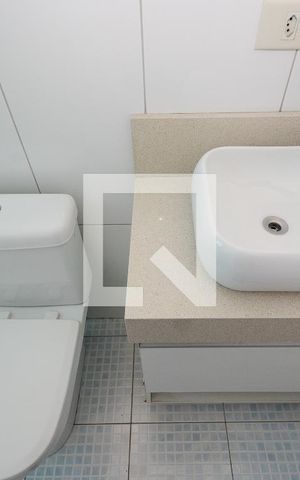 Casa à venda com 210m², 4 quartos e 5 vagasBanheiro da Suíte 2
