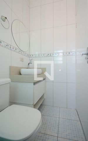 Casa à venda com 210m², 4 quartos e 5 vagasBanheiro da Suíte 2