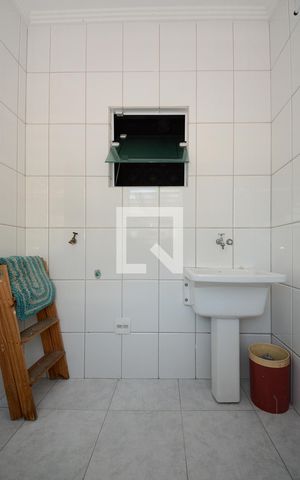 Casa à venda com 210m², 4 quartos e 5 vagasÁrea de Serviço
