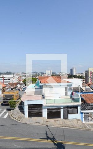 Casa à venda com 210m², 4 quartos e 5 vagasSuíte 3 - vista