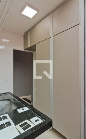 Casa à venda com 400m², 3 quartos e 9 vagas Casa à venda com 400m², 3 quartos e 9 vagasÁrea de Serviço