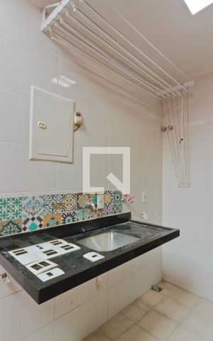 Casa à venda com 400m², 3 quartos e 9 vagas Casa à venda com 400m², 3 quartos e 9 vagasÁrea de Serviço