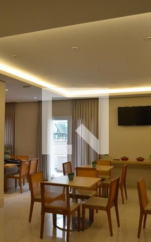 Apartamento para alugar com 78m², 2 quartos e 2 vagasÁrea comum - Salão de festas