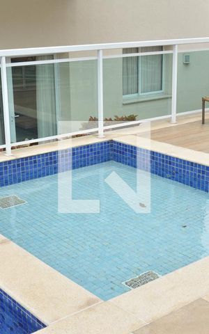 Apartamento para alugar com 78m², 2 quartos e 2 vagasÁrea comum - Piscina