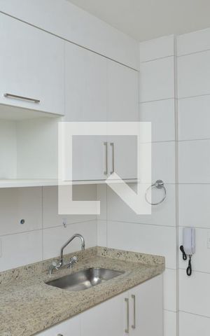 Apartamento para alugar com 78m², 2 quartos e 2 vagasCozinha - Armários