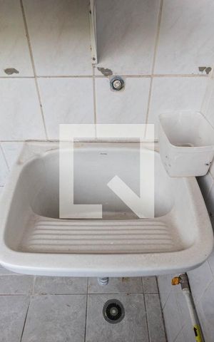 Apartamento para alugar com 49m², 2 quartos e 1 vaga Apartamento para alugar com 49m², 2 quartos e 1 vagaÁrea de serviço
