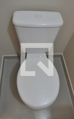 Casa de condomínio à venda com 60m², 2 quartos e 1 vagaLavabo