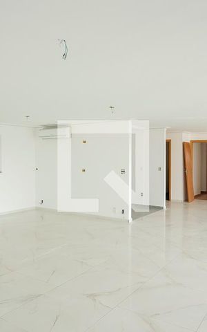 Apartamento à venda com 264m², 4 quartos e 4 vagasSala