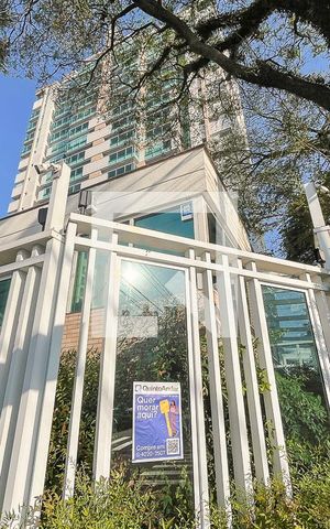 Apartamento à venda com 264m², 4 quartos e 4 vagasFachada + plaquinha