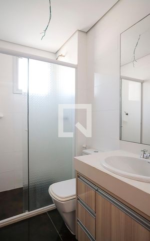 Apartamento à venda com 264m², 4 quartos e 4 vagasBanheiro da suíte 4