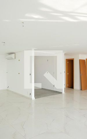 Apartamento à venda com 264m², 4 quartos e 4 vagasSala