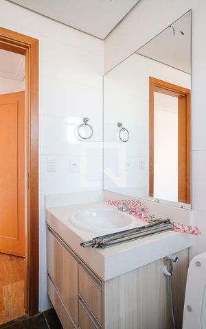 Apartamento à venda com 264m², 4 quartos e 4 vagasBanheiro da suíte 3