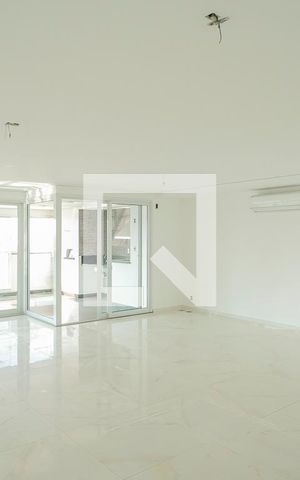 Apartamento à venda com 264m², 4 quartos e 4 vagasSala