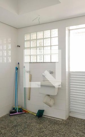 Apartamento à venda com 264m², 4 quartos e 4 vagasÁrea de serviço