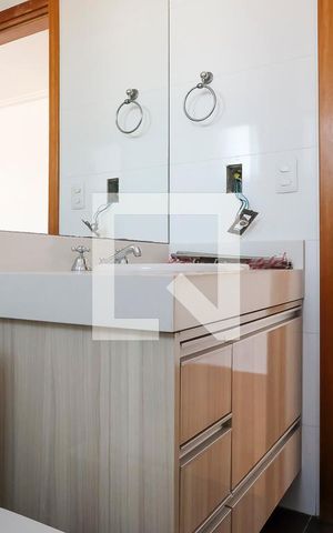 Apartamento à venda com 264m², 4 quartos e 4 vagasBanheiro da suíte 4