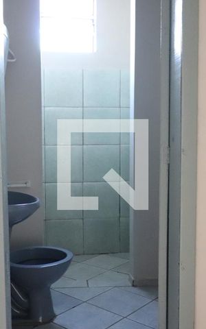 Casa à venda com 65m², 2 quartos e 1 vagabanheiro 