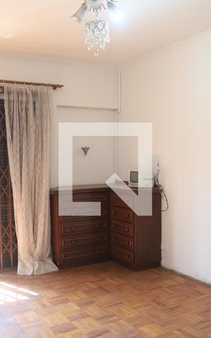 Casa para alugar com 140m², 3 quartos e 3 vagasSuite