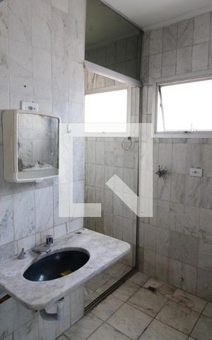 Apartamento para alugar com 20m², 1 quarto e sem vagaBanheiro / Área de Serviço