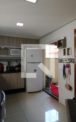 Apartamento à venda com 140m², 3 quartos e 2 vagasCozinha