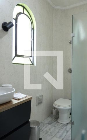 Casa à venda com 130m², 2 quartos e 3 vagasBanheiro