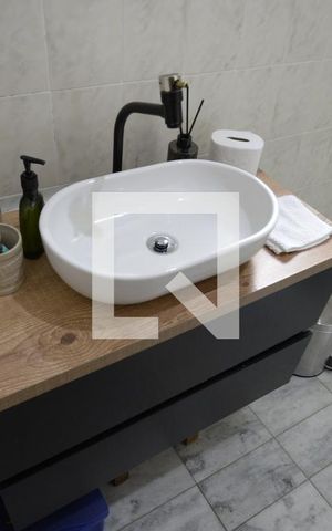 Casa à venda com 130m², 2 quartos e 3 vagasBanheiro
