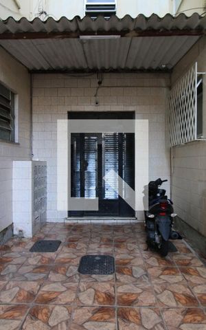Apartamento à venda com 105m², 4 quartos e sem vagaFachada e portaria