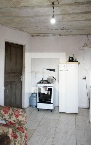 Casa à venda com 360m², 5 quartos e 1 vagaSala/Cozinha casa 2