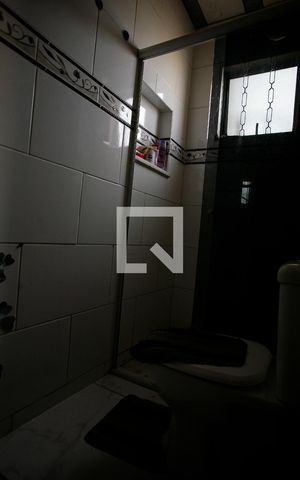 Casa à venda com 360m², 5 quartos e 1 vagaBanheiro