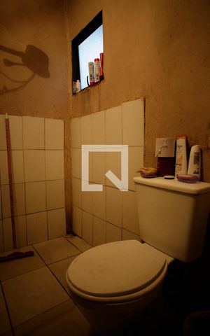 Casa à venda com 360m², 5 quartos e 1 vagaBanheiro 3 casa 3