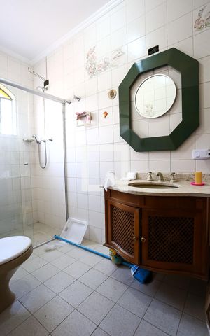 Casa à venda com 220m², 3 quartos e 4 vagas Casa à venda com 220m², 3 quartos e 4 vagasBanheiro da Suíte 3