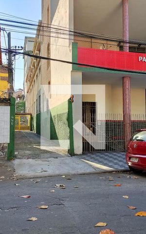 Casa à venda com 63m², 2 quartos e sem vaga Casa à venda com 63m², 2 quartos e sem vagaFachada